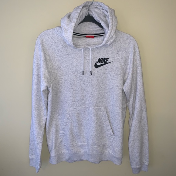 Nike Tops - EUC Nike Rally hoodie